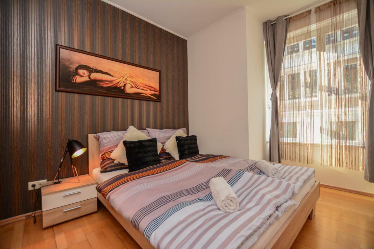 Design Free Parking Apartment In City Center Budapest Luaran gambar